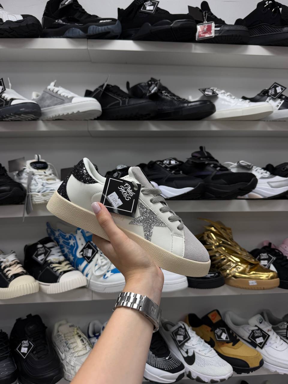 Golden Goose Golden Goose